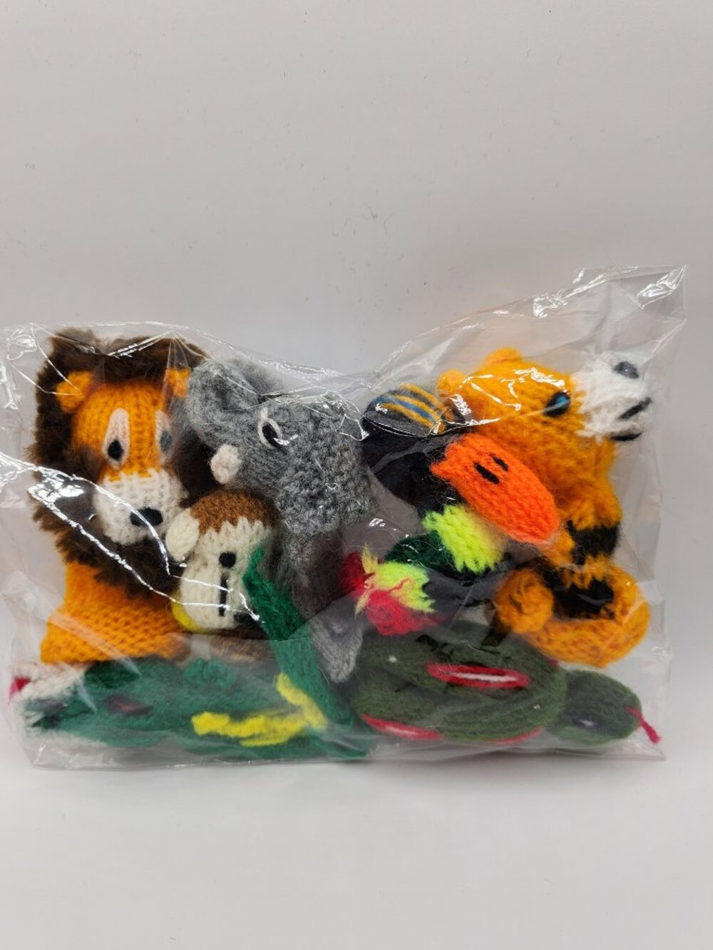 Hand Knit Finger Puppets Set of 7 Jungle Animals Lion Tiger Elephant Toucan